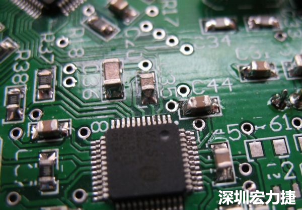 音訊電路訊號品質，是影響操作體驗的關鍵，電路布局要特別注意。